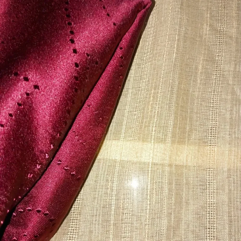 2 curtains or table cloth